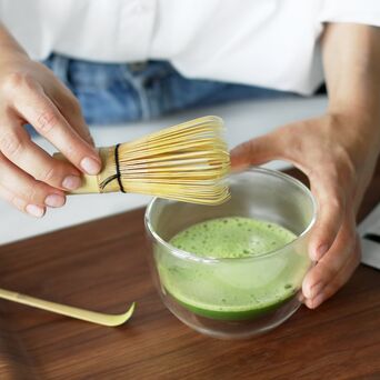 Stir a teaspoon of the powder into 150 ml of boiling water